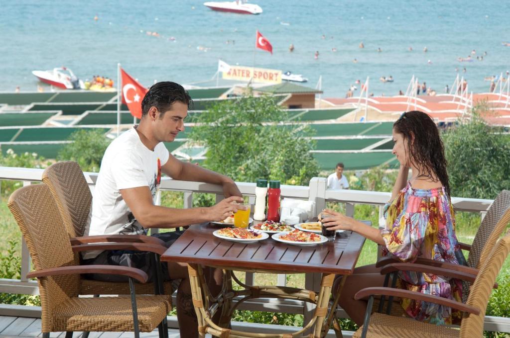 Maxholiday Hotels Stone Palace Side Colakli Exterior foto